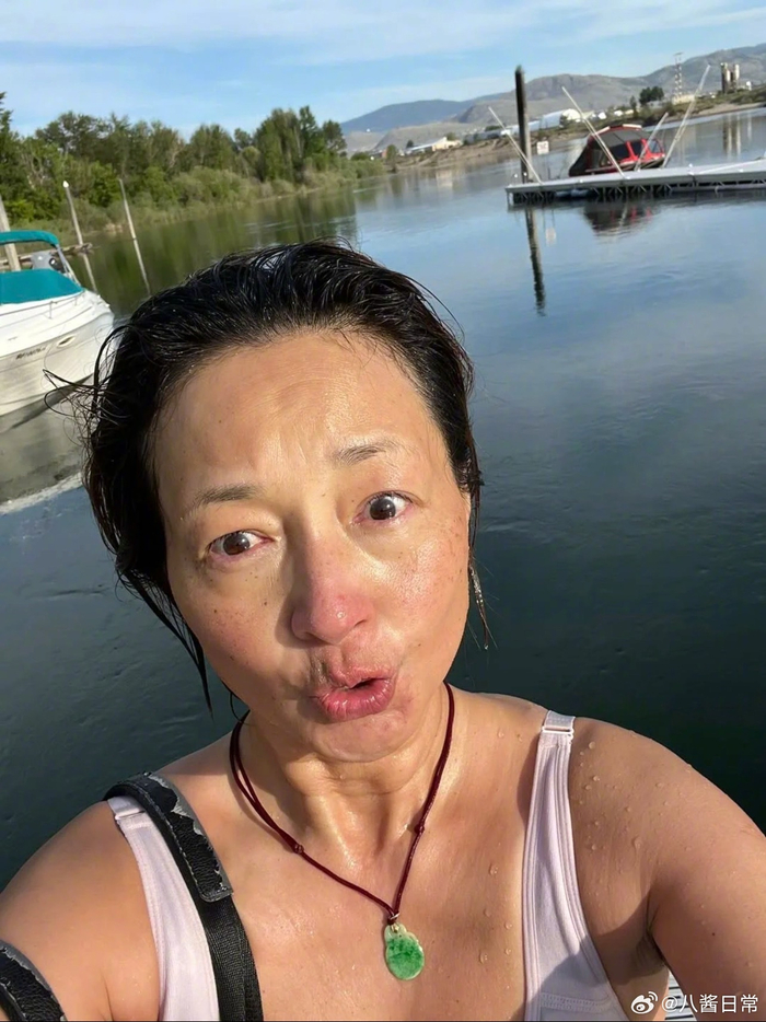 "最美郭襄"55岁李绮红分享近照