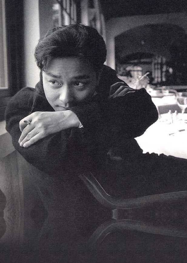 早安 “能同途偶遇在这星球上是某种缘分” 张国荣68周年诞辰__财经头条__新浪财经