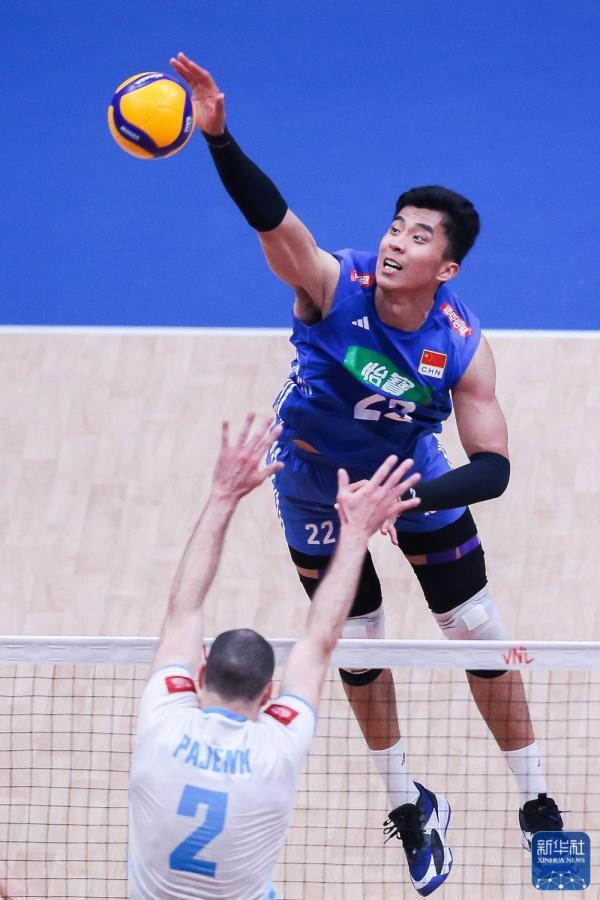 世界男排联赛帕赛站丨中国队不敌斯洛文尼亚队|俞元泰|球员|帕赛_新浪