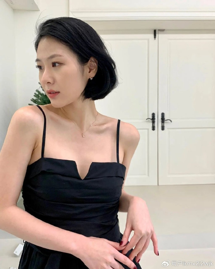 发型不论怎么剪,记得试试侧分波波头,减龄时尚美美哒
