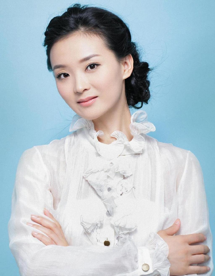 王艳,凭"晴格格"爆火,嫁豪门荒废事业,沦落到饰演陈都灵姨娘