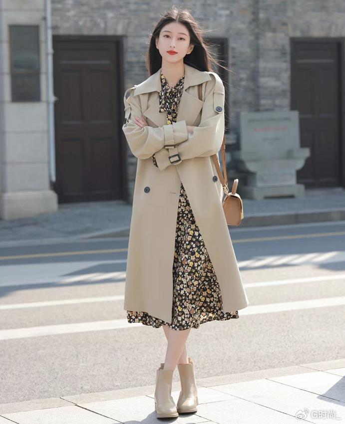 今年春天最流行这4种颜色风衣,这样搭配最好看|风衣|长度|小个子_新浪