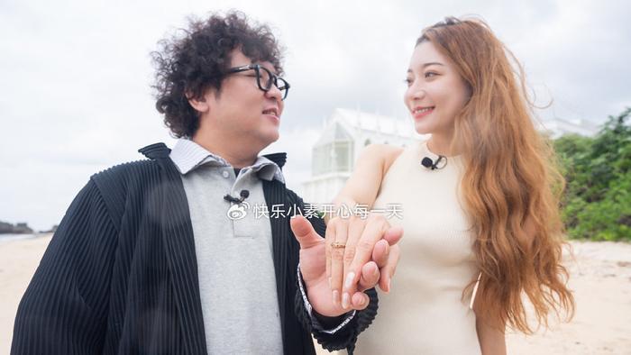 纳豆成功求婚女友！求婚誓词令人落泪，明年他们将举办婚礼