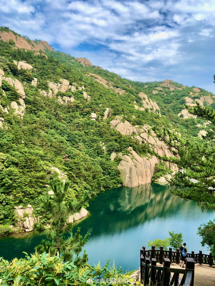 来崂山,赏山海奇观,碧波潭水