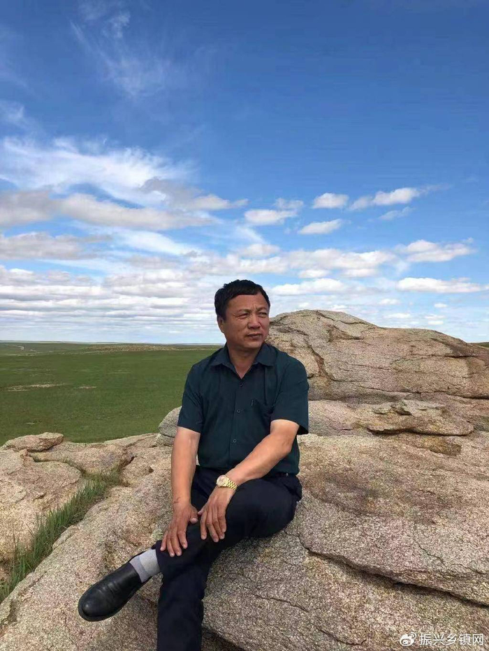 王文的诗——迷茫|王文|肇州县|高脚杯_新浪新闻