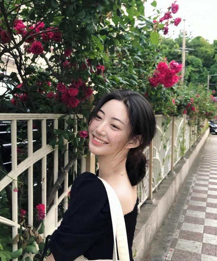 ins存一些韩女拍照姿势