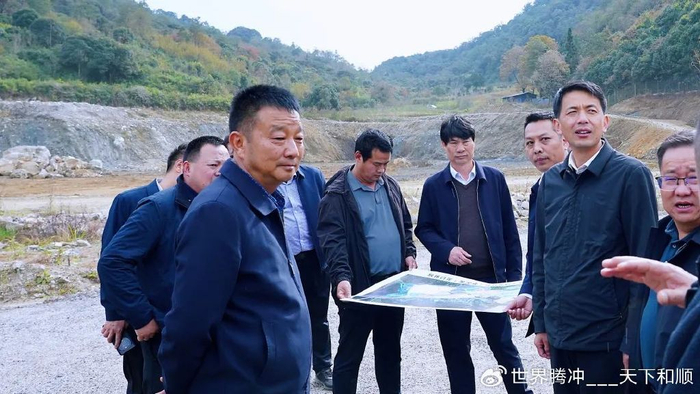 马子兴,杨艳龙调研园区经济|园中园|园区|腾冲_新浪新闻