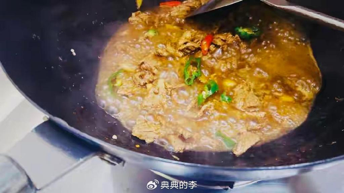 辣炒牛肉快手下饭很不错