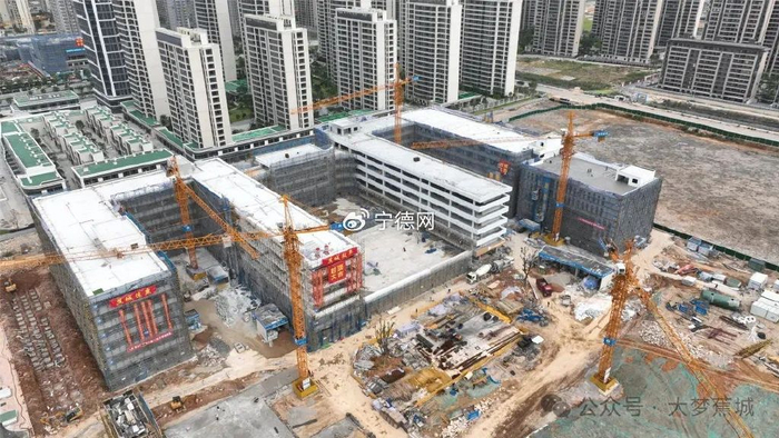 福建新闻据厦门海关统计,前4个月,福建省对"一带一路"共建国家进出口