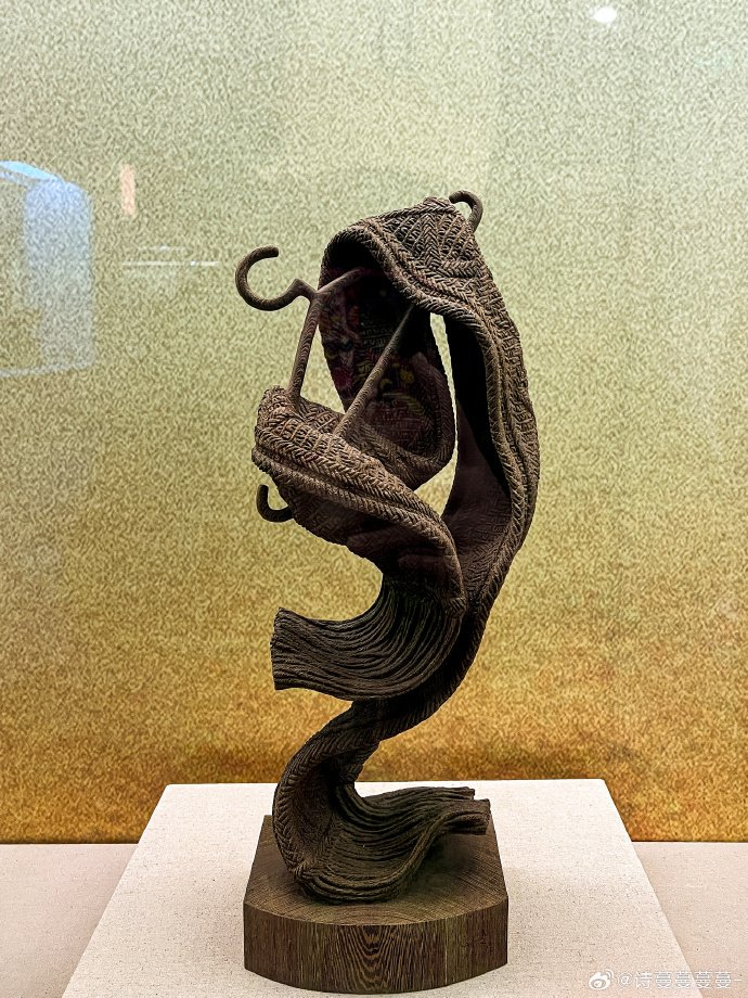 是被老祖宗审美惊艳的一天via@诗蔓蔓蔓蔓- 67是