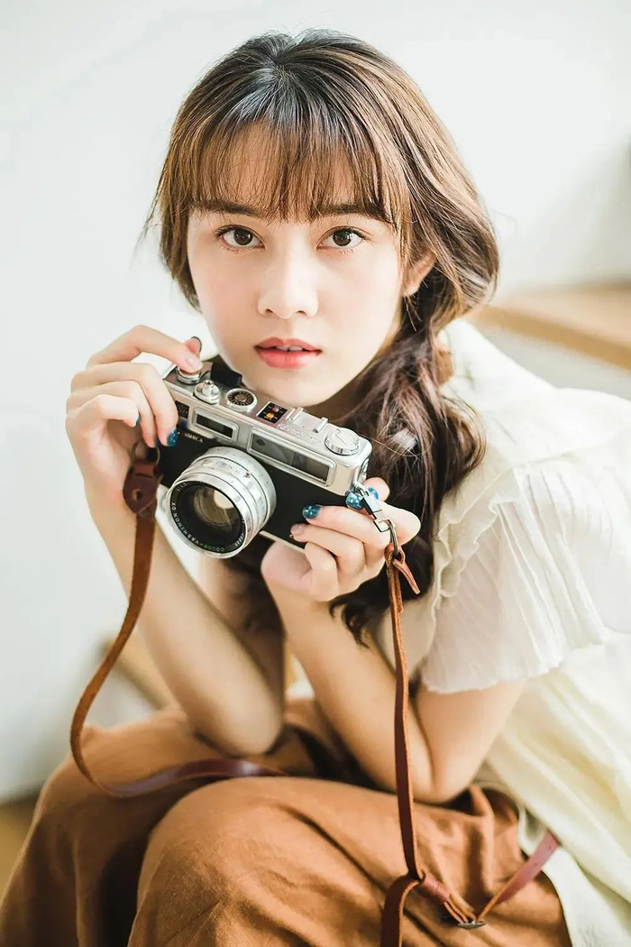 4个技巧7种道具5个拍照姿势拍出各种自然好看的照片