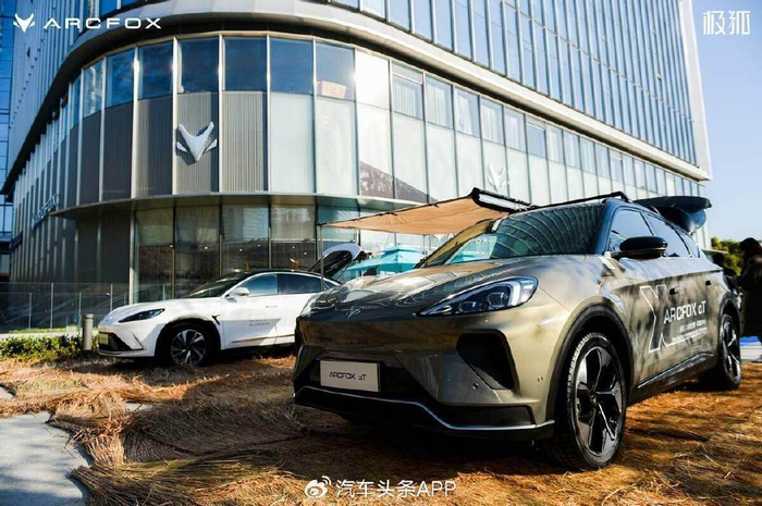 "含华量"增加,华为智选盘活北汽蓝谷?__财经头条