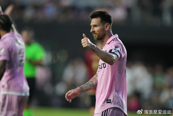 梅西梅开二度,队友:梅西让球队脱胎换骨!|降维|梅西|国际队_新浪新闻