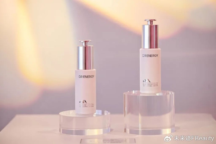 这个品牌,发现敏感肌赛道的下一个"卷"点|优佳|护肤|赛道_新浪新闻