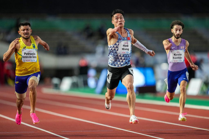 残疾人田径世锦赛:陈世昌破赛会纪录夺中国队首金|宇摄|世锦赛|残奥会