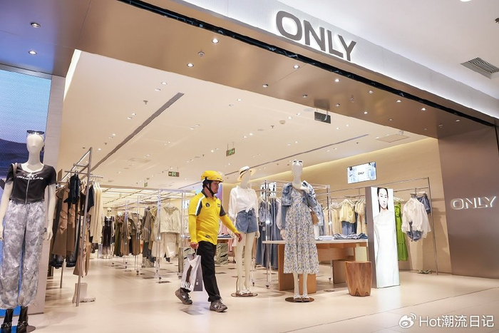 美团闪购与杰克琼斯、ONLY达成合作 全国200余城超1400家门店已上线__财经头条__新浪财经