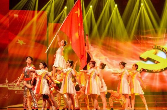 中国国际教育电视台2024跨年文艺晚会湖北文理学院专场合唱情景舞台剧