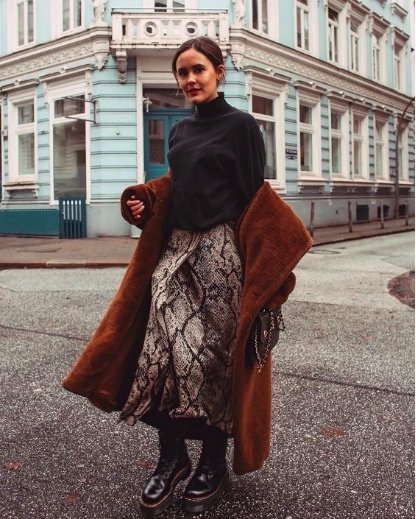 这3组搭配超显瘦气质女神范儿|羊羔绒|裙子|大衣_新浪新闻