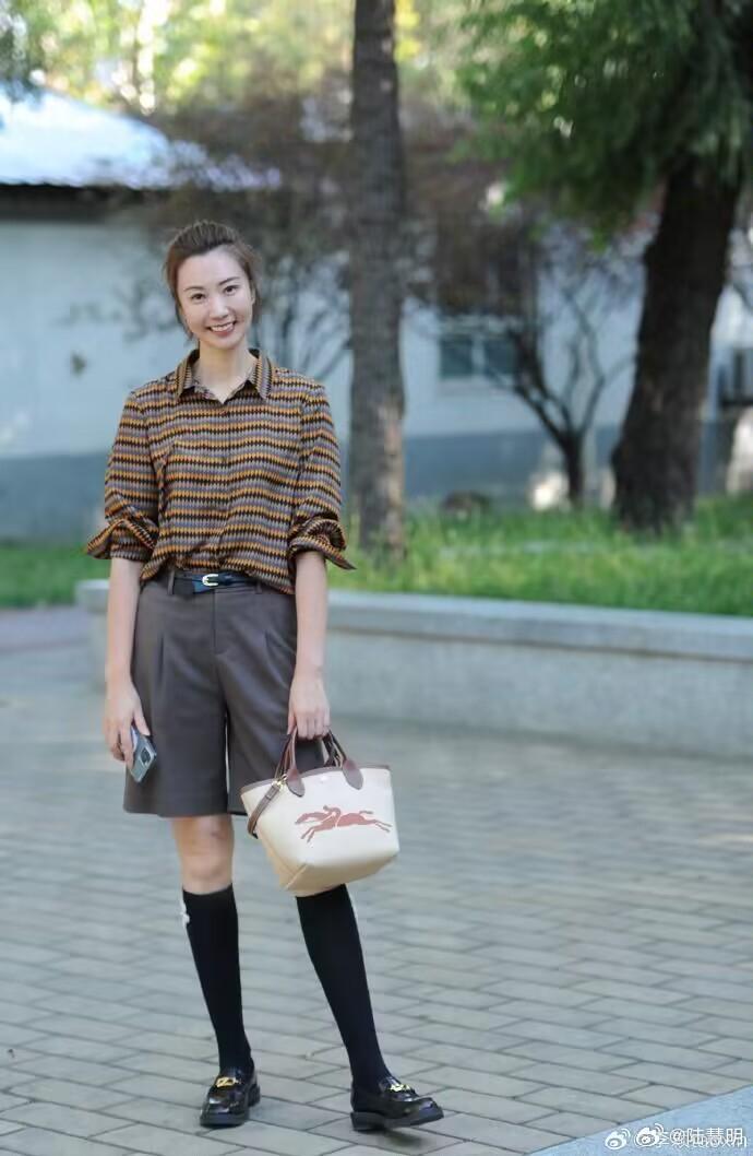 中国女排的李颖猫倜亢龙有悔