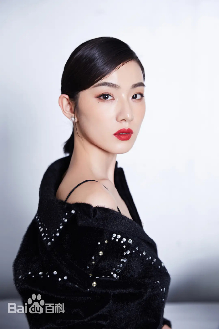 魔鬼身材性感火辣|洪爽|娜美|事业线_新浪新闻