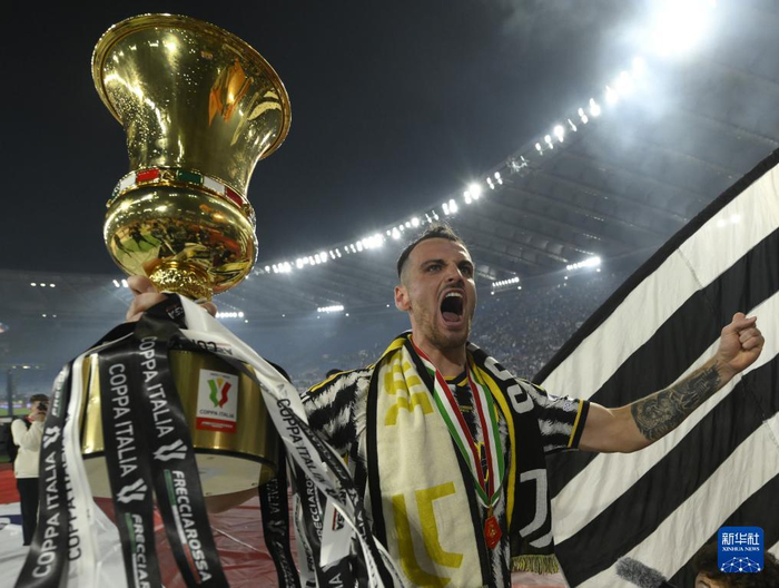 足球——意大利杯:尤文图斯夺冠