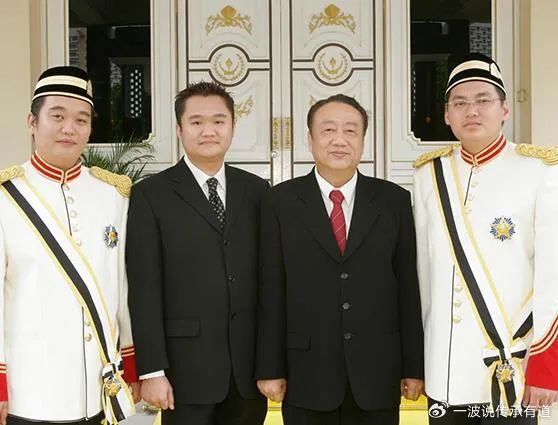 卖煤油起步,不要等到没钱时才想到风光的日子|林振辉|加油站|大马