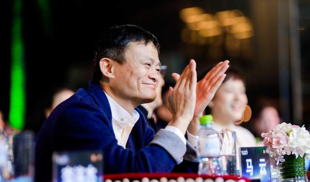 李彦宏接棒马云!谁爆了大佬的料|隐私|乐视|马云_新浪新闻