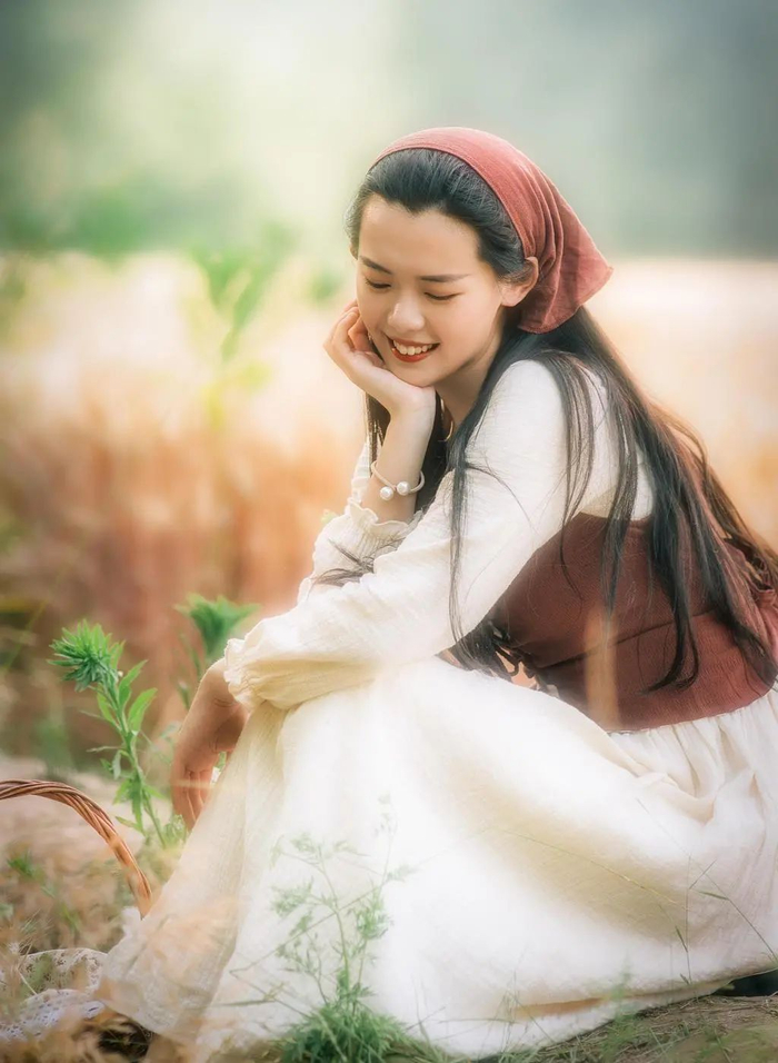 单人拍照8个姿势,简单易懂,这样摆拍,拍照好看起来