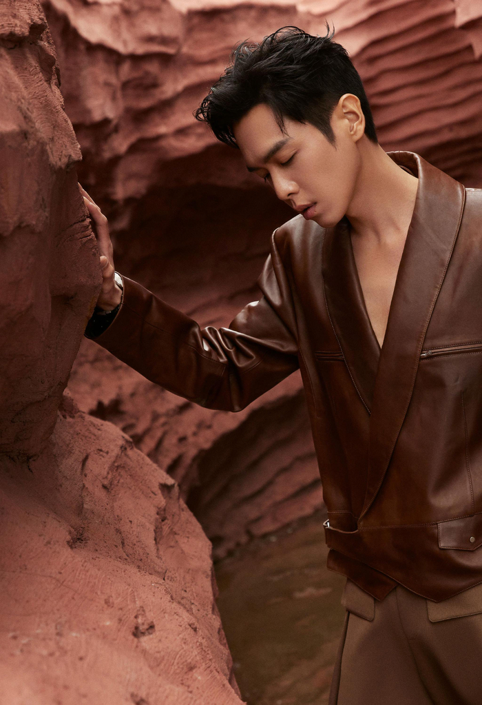 跟着@张若昀 一起度过愉快的一天吧|张若昀_新浪新闻