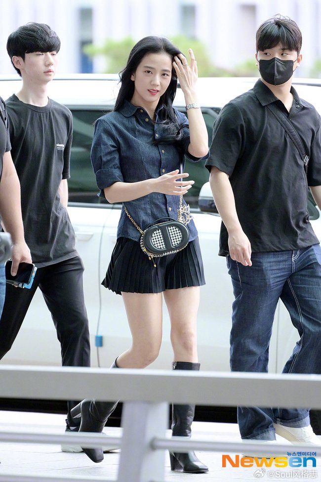 今日仁川出境的金智秀jisoowuli韩剧女主的小表情真的太可爱了吧