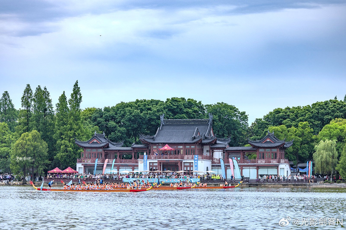 极美南京 端午·龙舟竞技 (南京莫愁湖公园环湖多视角)