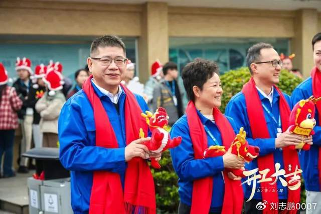上汽通用五菱|沈阳|神车_新浪新闻