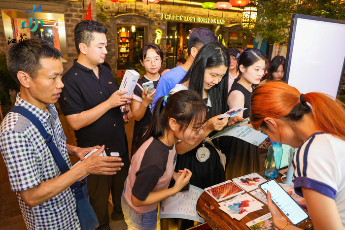 水韵江苏线下打卡活动火爆中秋观灯游园打造沉浸式国潮空间