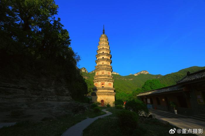 济南大灵岩寺光影纵横@济南市文化和旅游局 @文旅山东