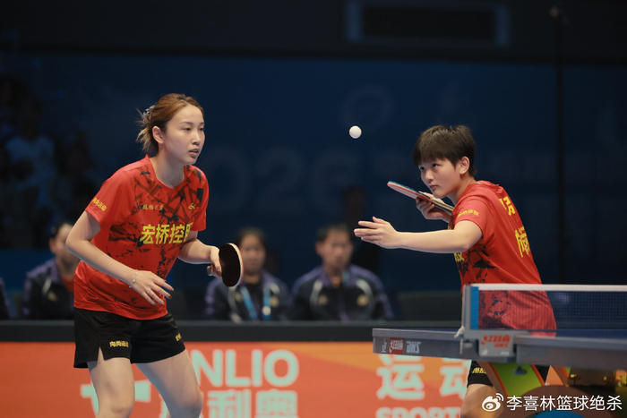 恭喜！国乒26岁冠军女神结婚归来闪耀：联手小孙颖莎连轰3-0|山东队|女乒|钱天一|乒超联赛|2025乒超联赛_新浪体育_新浪新闻