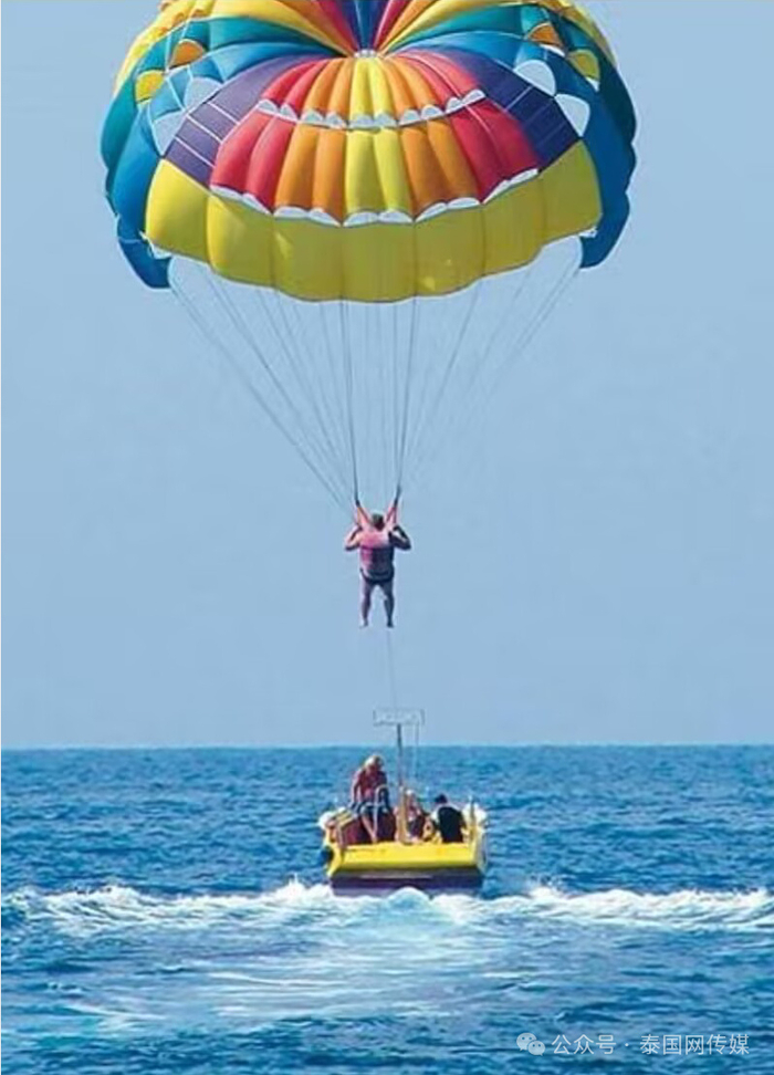 中国女游客自述"滑翔伞"恐怖经历,腿骨瞬间被折断!【独家报道】