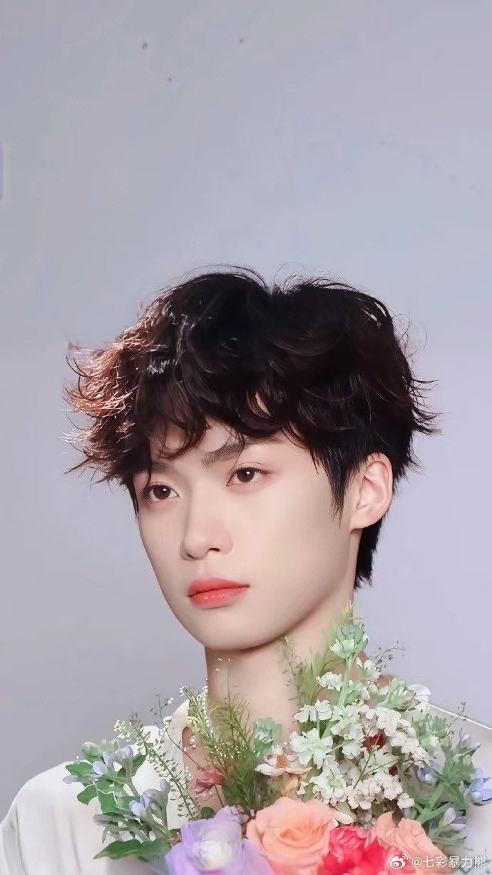 梓渝高清壁纸来咯__财经头条__新浪财经