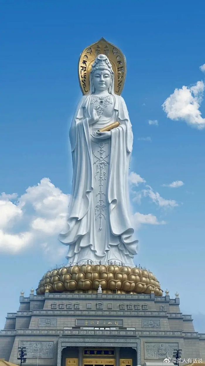据说耗资8个亿,高度108米,一生一定要去一次南海观音