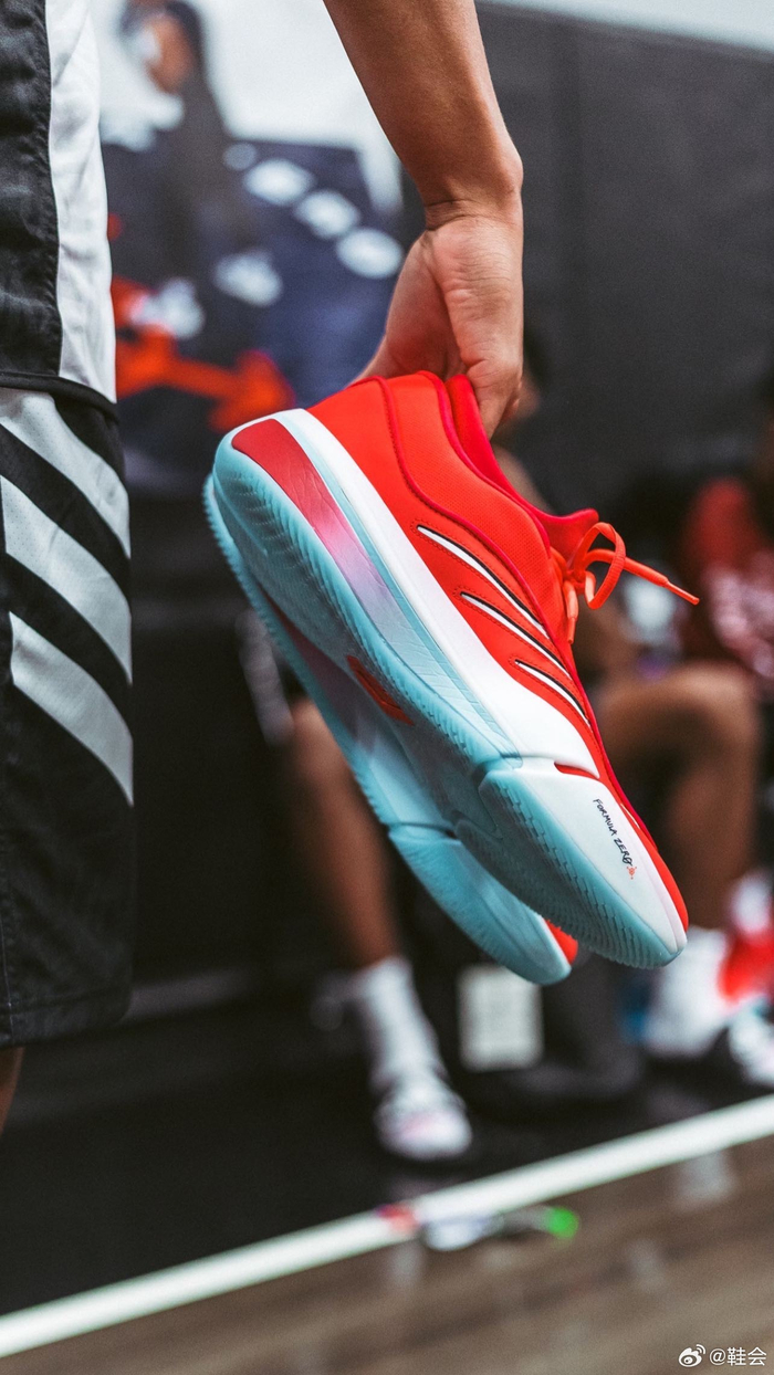 一转眼damian lillard的签名鞋已经来到了第九代
