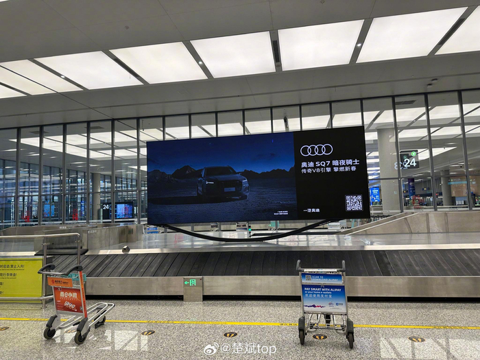 最近在机场看到的汽车广告牌你觉得谁会卖得比较好
