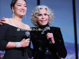 巩俐用中文宣布戛纳开幕，彰显电影人国际地位，张艺兴气场全开