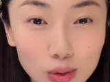 程晓玥自曝被“亲妈滤镜”欺骗：没人告诉我女儿小时候长好丑