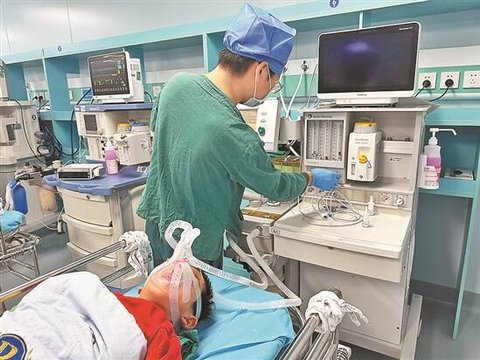 一个双相母亲与两个星星孩子的重生