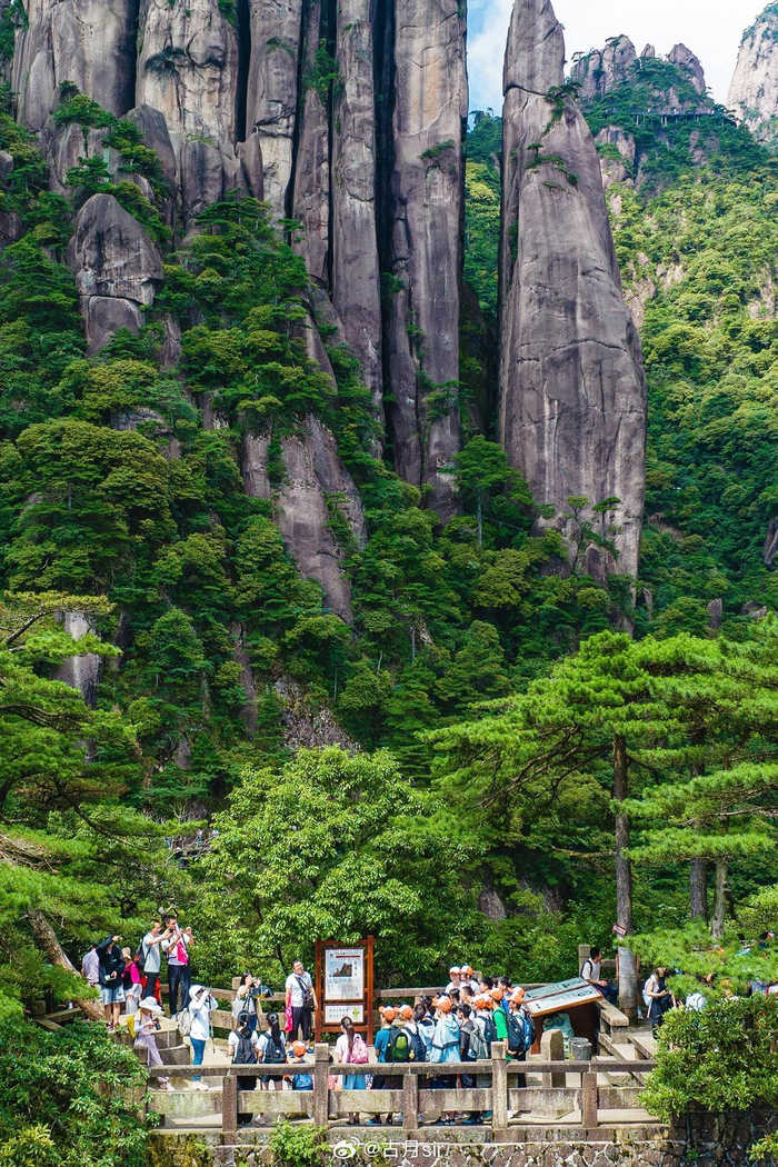 揽胜遍五岳绝景在三清来江西旅游一定要去一次三清山