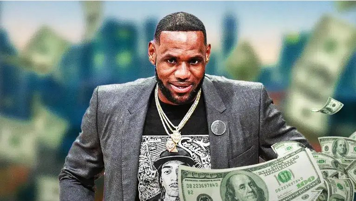 75大巨星,历史得分王,20次全明星,20次最佳阵容,6次最佳防阵,4次mvp,4