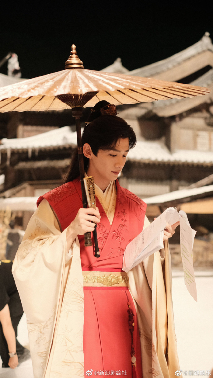 白敬亭活动穿的上衣谁注意到了顾九思good94