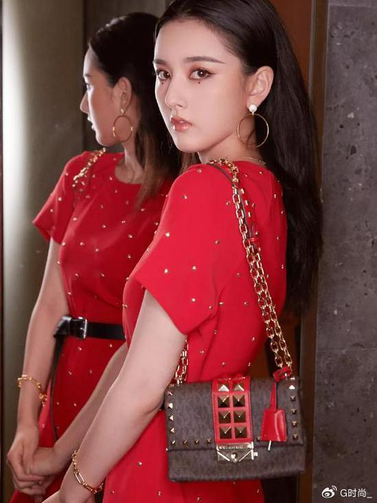 宋祖儿风格百变这样穿搭很高级珠宝搭配是关键
