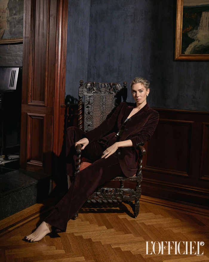 凡妮莎·柯比 x《lofficiel》新刊封面|lofficiel|封面|凡妮莎·柯比