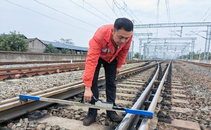 這些鐵路制服你都見過嗎?|高鐵|旅客|鐵路_新浪新聞