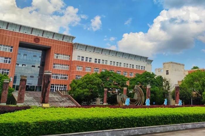 宁波大学东校区图片